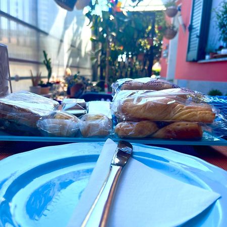 Tra Il Borgo E Il Mare Bed & Breakfast Черво Екстериор снимка